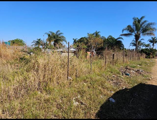 LAND FOR SALE IN TSHIKOTA